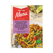 On The Menu Singapore Noodles With Mixed Veg   Beef 260G